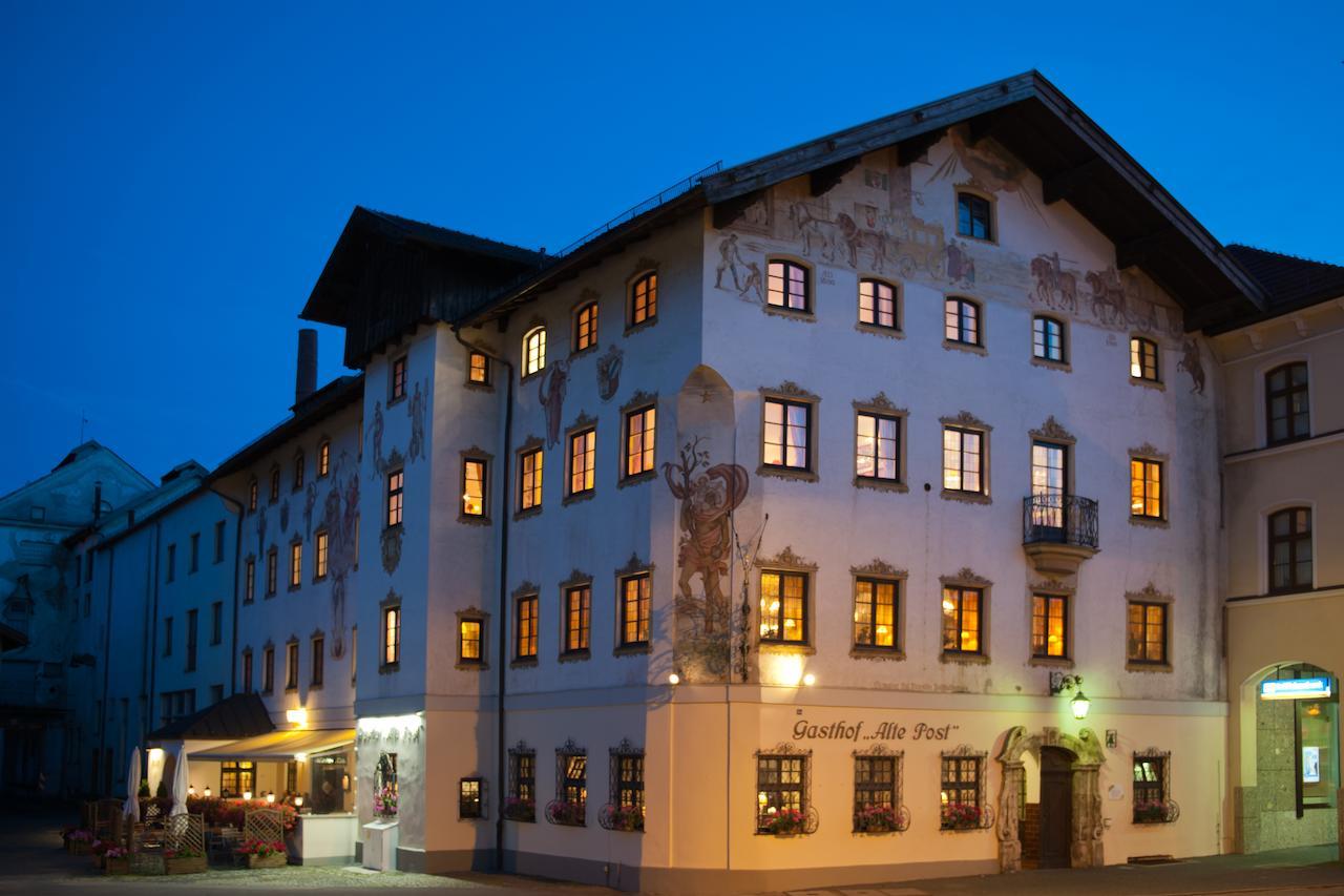 Hotel Gasthof Alte Post Holzkirchen Holzkirchen  Eksteriør bilde