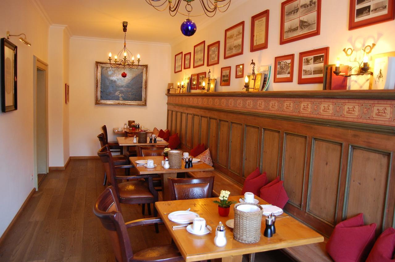 Hotel Gasthof Alte Post Holzkirchen Holzkirchen  Eksteriør bilde
