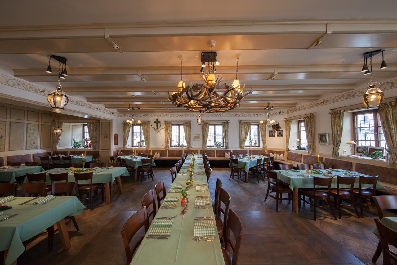 Hotel Gasthof Alte Post Holzkirchen Holzkirchen  Eksteriør bilde